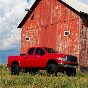 Meet your Posher, Logan